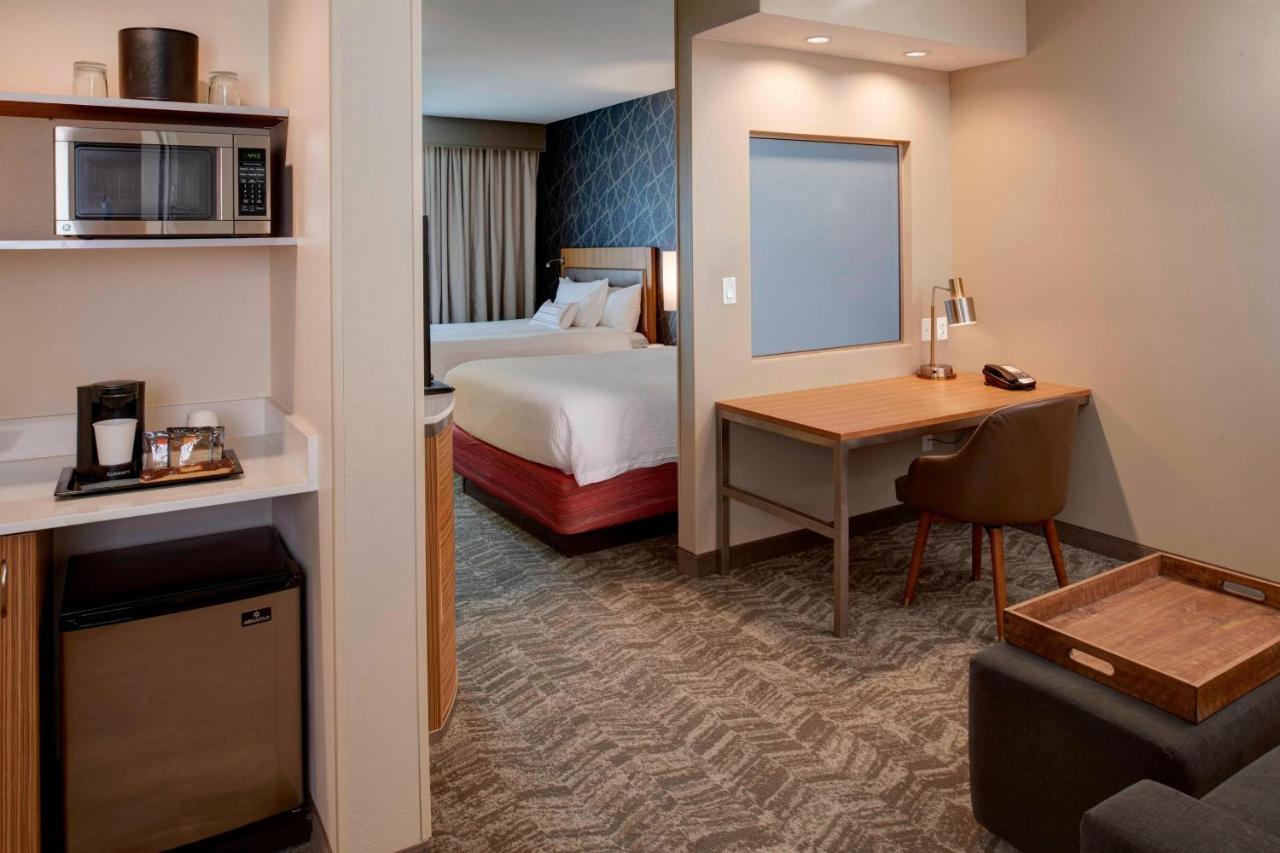 Springhill Suites St. Louis Brentwood Εξωτερικό φωτογραφία