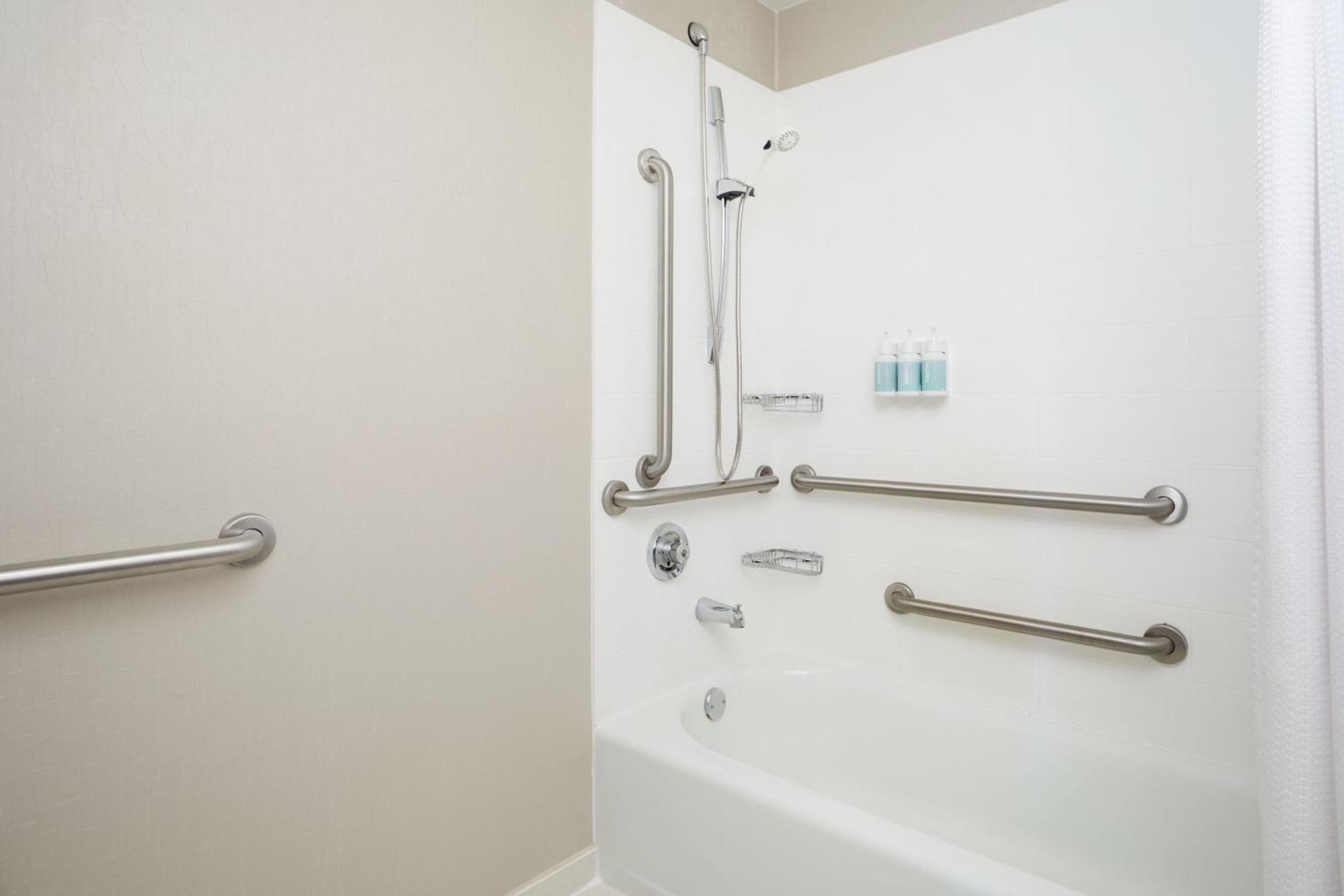 Springhill Suites St. Louis Brentwood Εξωτερικό φωτογραφία