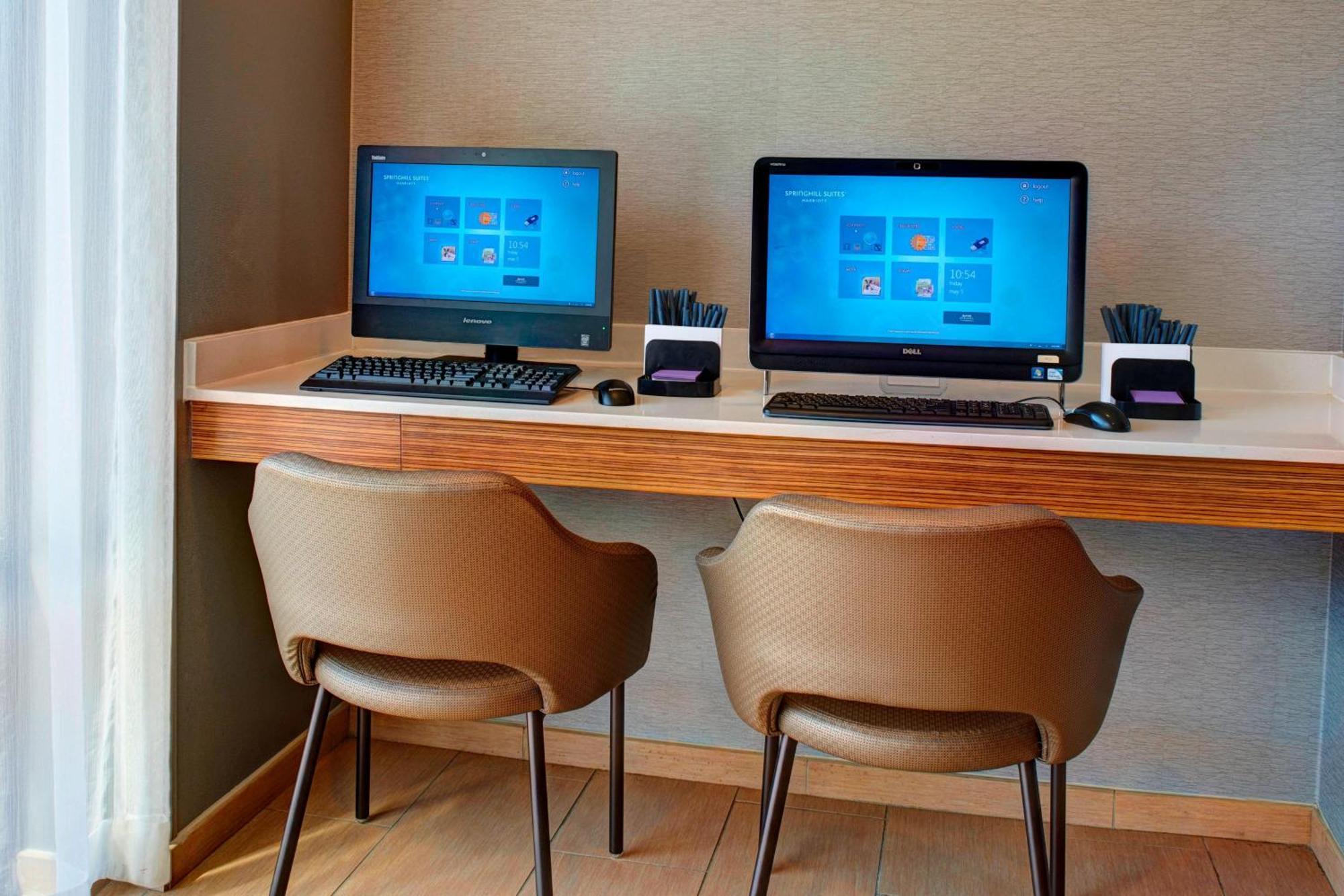 Springhill Suites St. Louis Brentwood Εξωτερικό φωτογραφία