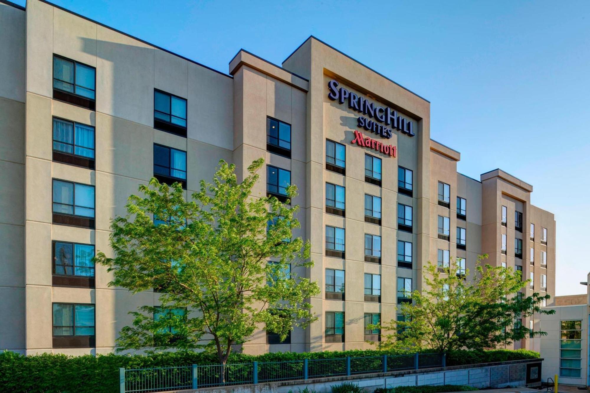 Springhill Suites St. Louis Brentwood Εξωτερικό φωτογραφία