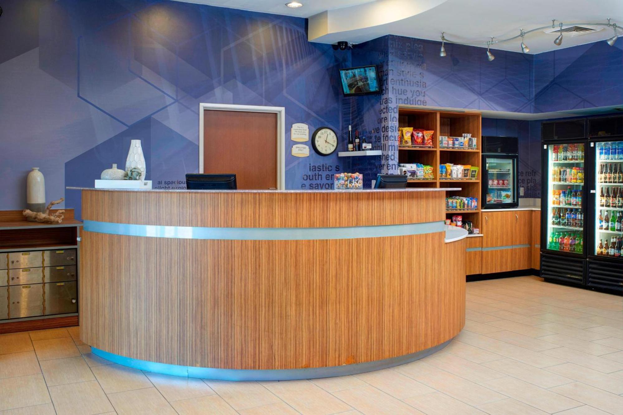 Springhill Suites St. Louis Brentwood Εξωτερικό φωτογραφία